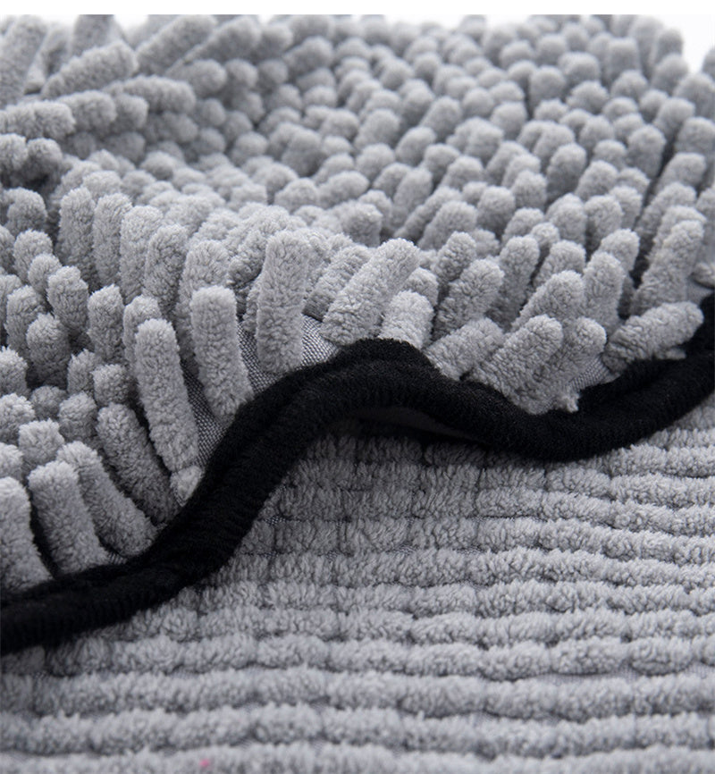 Super Absorbent Pet Towel – Quick-Dry Microfiber for Dogs & Cats